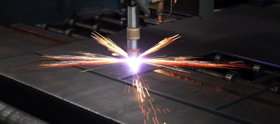 corte plasma em chapas de aco